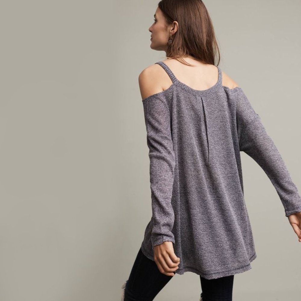 ANTHROPOLOGIE Millipa Open-Shoulder gray Top